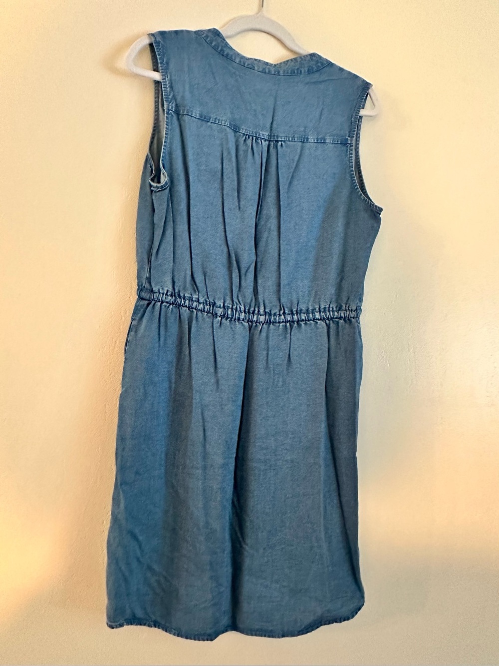 GAP Sleeveless Dress - Picture 3 of 7
